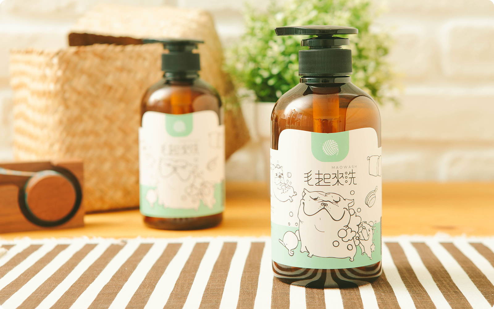 毛起來洗【草本養護】癢癢退散洗毛精-汪汪專用 500ml
